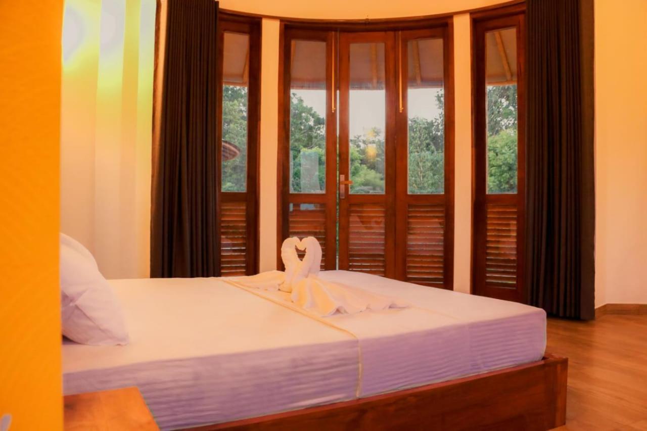 Senu Lagoon Villa Tangalle Exterior foto